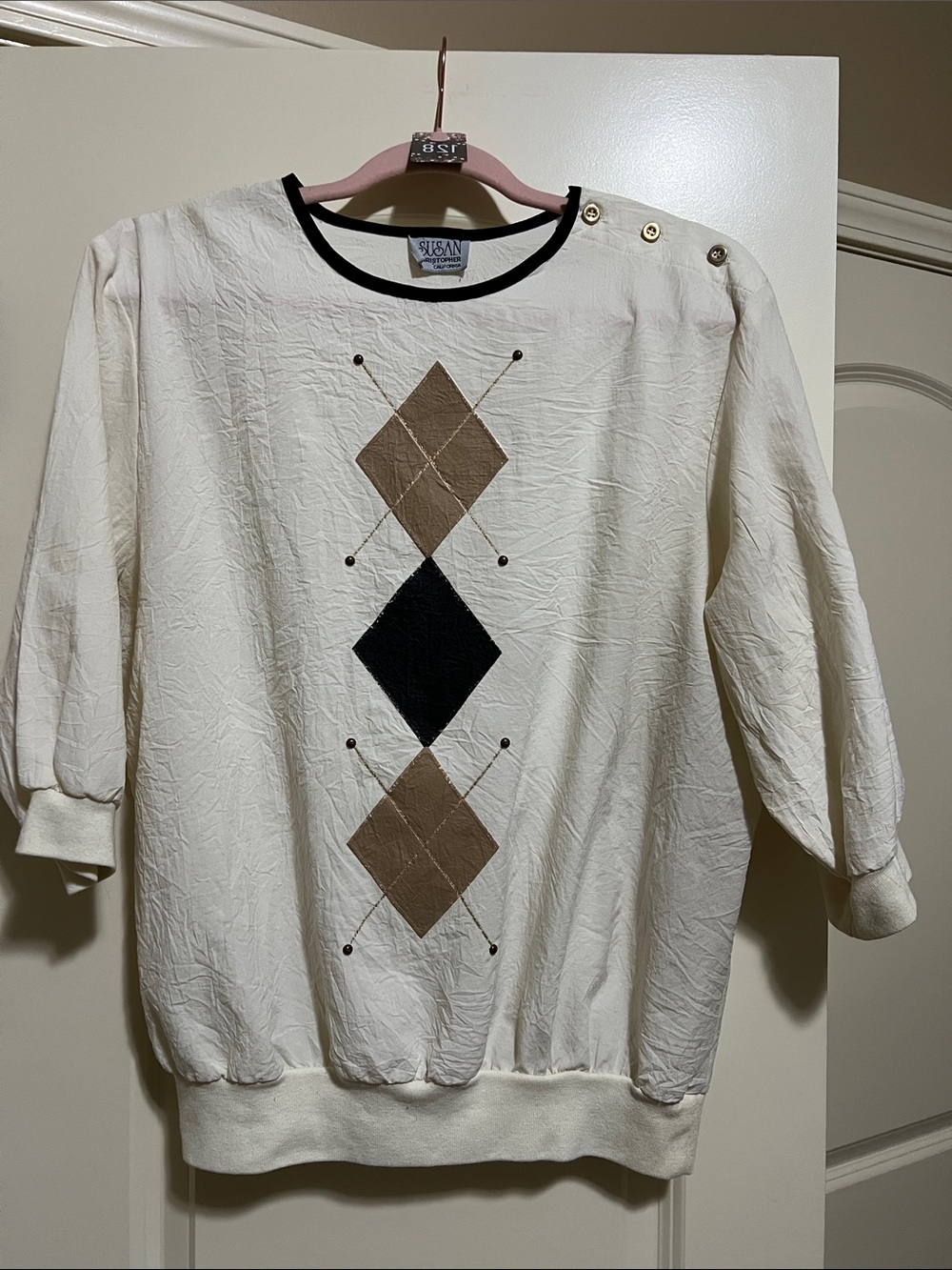 🌻🌻  VINTAGE Susan Christopher California  Cream Arygle  w/Diamond Appliqué